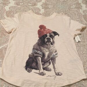 BullDog 🐂 Graphic T-Shirt with Red Hat/Sweater